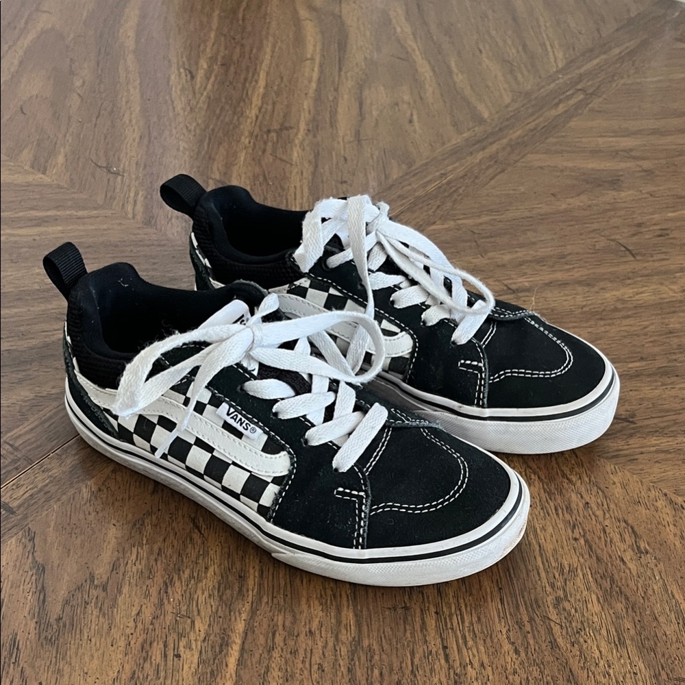 Vans Filmore Skate Shoes Black and White Checkered Kid Size 2.5